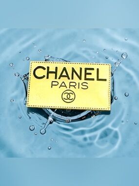 CHANEL Brooch